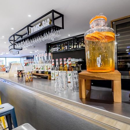 Campanile Marseille Est - Aubagne Hotell Eksteriør bilde