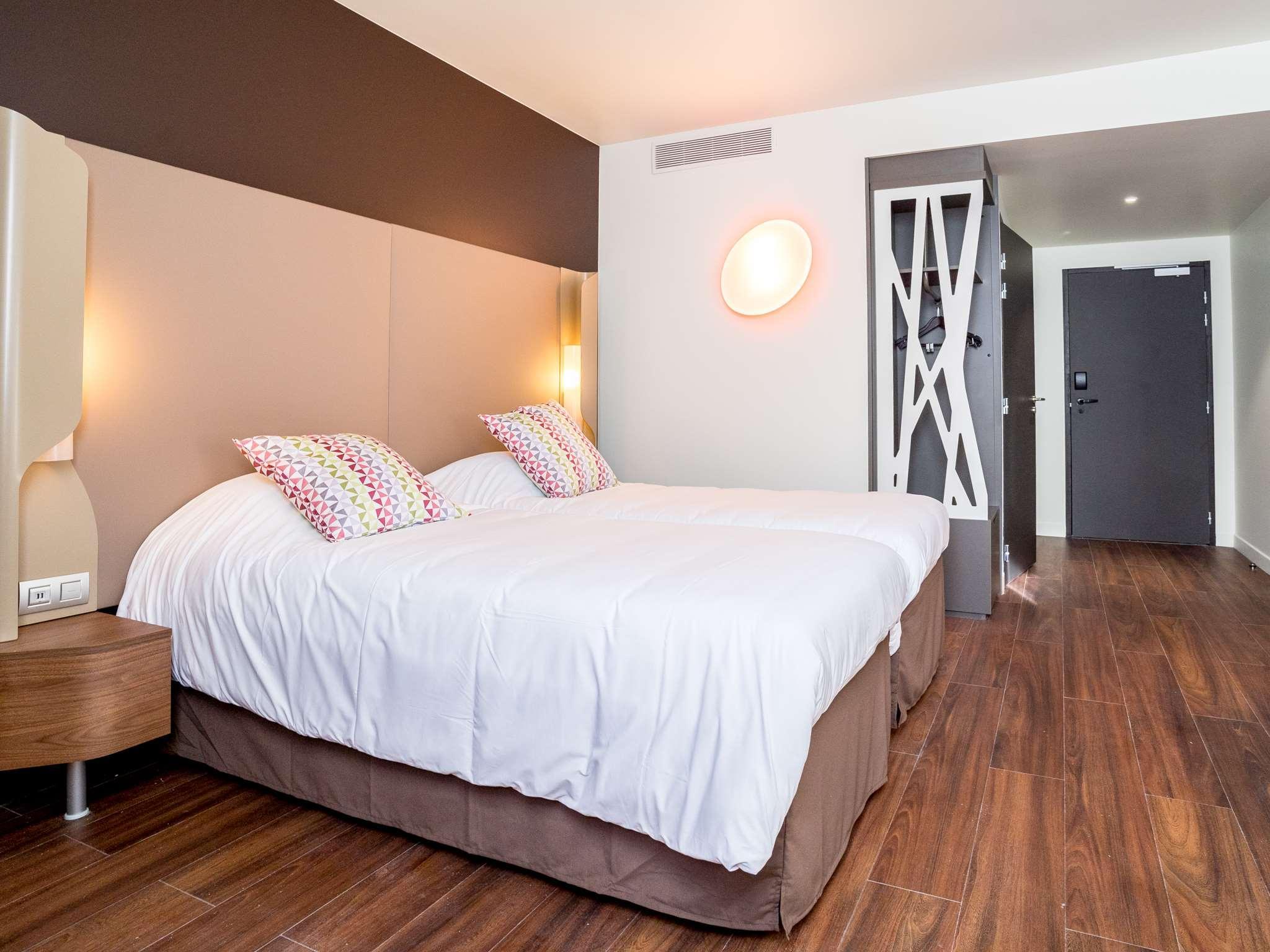 Campanile Marseille Est - Aubagne Hotell Eksteriør bilde